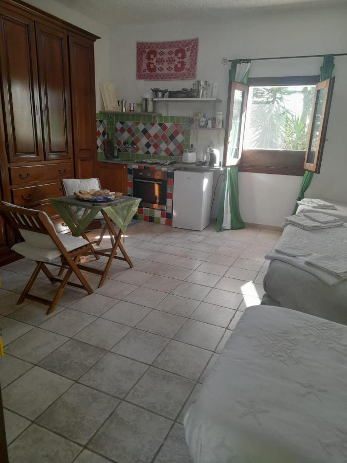 올비아 Giardino Del Sole B&B 외부 사진